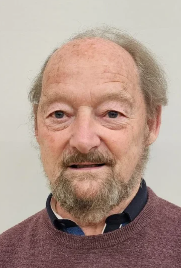 Geoff Davies.png