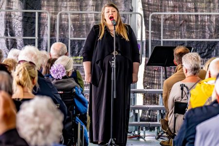 02 Leigh on song Photo - Stephen Cain Photography.JPG