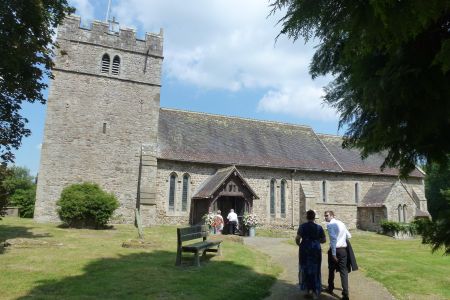 St Peter's Rushbury.JPG